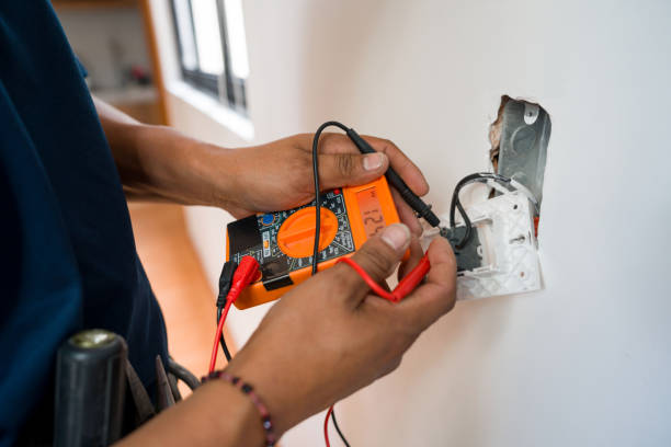 Best Electrical Outlet Repair  in Cleveland Heights, OH